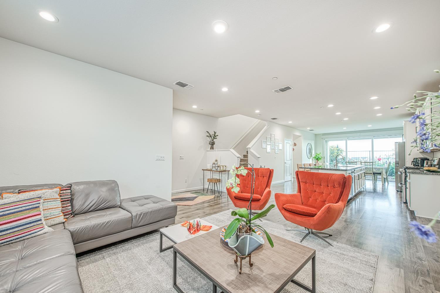 4284 Hillside Rd, Madera, CA 93636