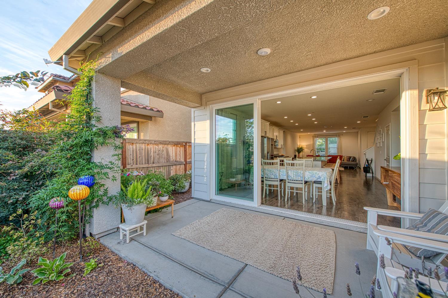4284 Hillside Rd, Madera, CA 93636