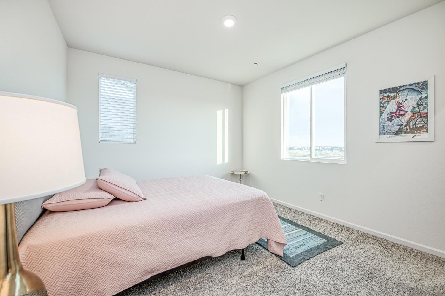 4284 Hillside Rd, Madera, CA 93636
