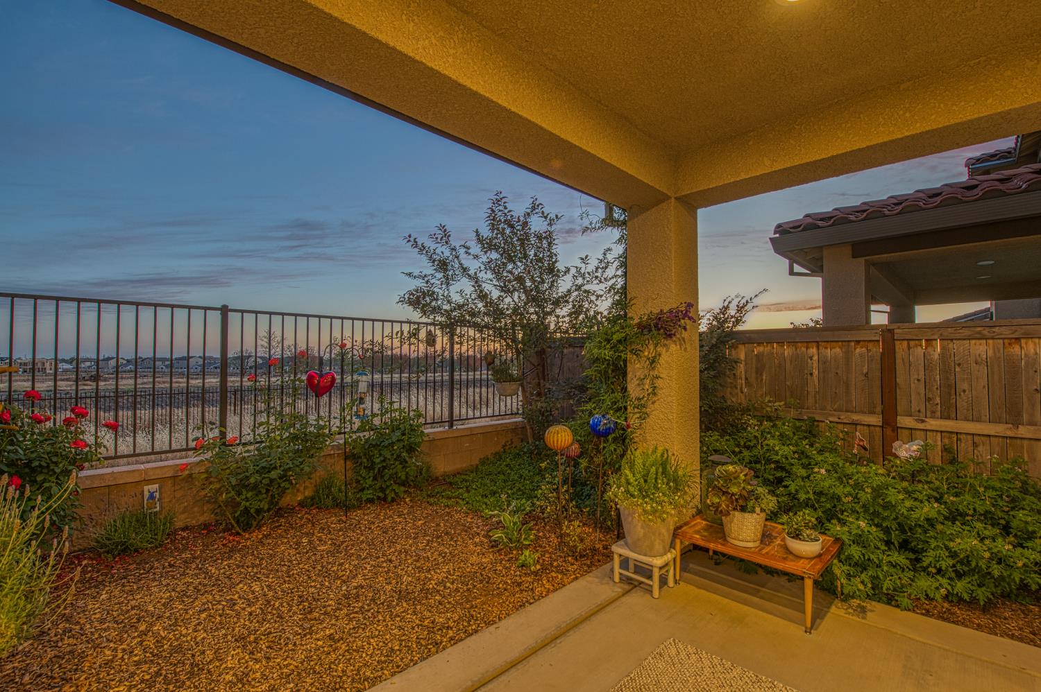4284 Hillside Rd, Madera, CA 93636