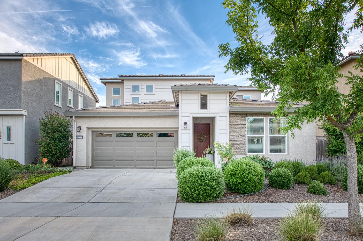 4284 Hillside Rd, Madera, CA 93636