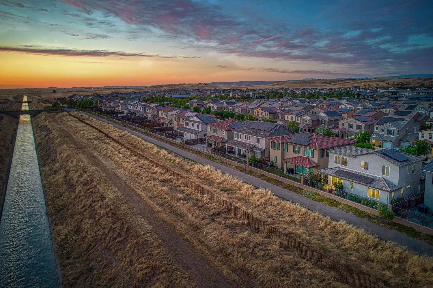 4284 Hillside Rd, Madera, CA 93636