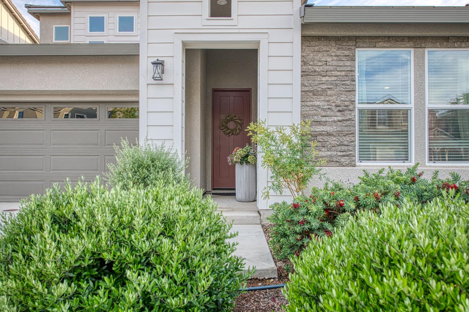 4284 Hillside Rd, Madera, CA 93636