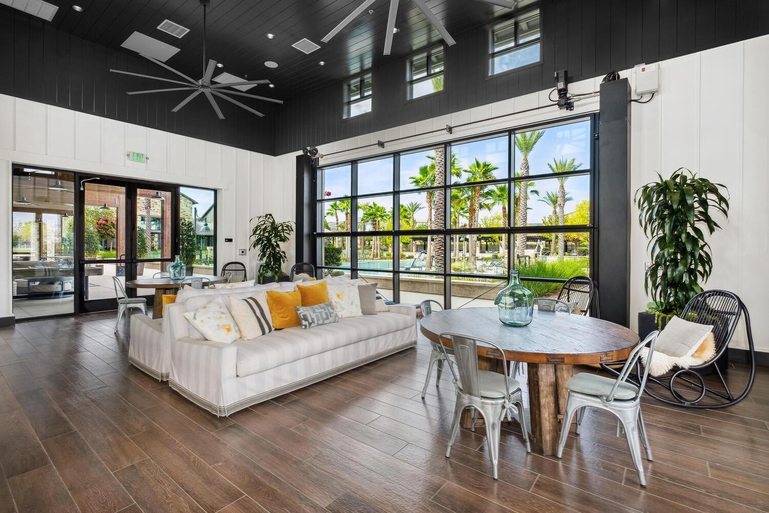 4646 Orchard Hills Rd, Madera, CA 93636