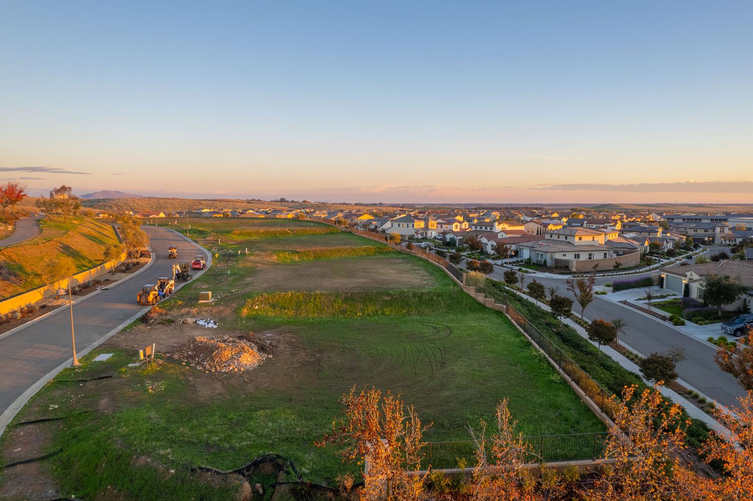 882 Terrace Pl, Madera, CA 93636