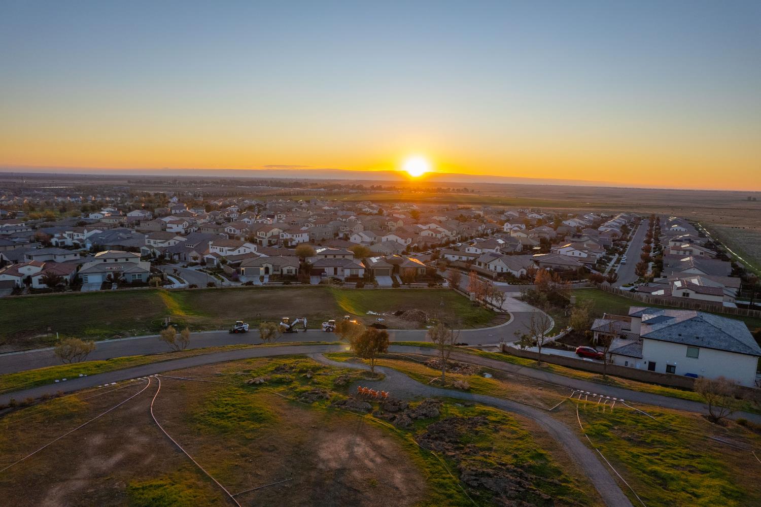 882 Terrace Pl, Madera, CA 93636