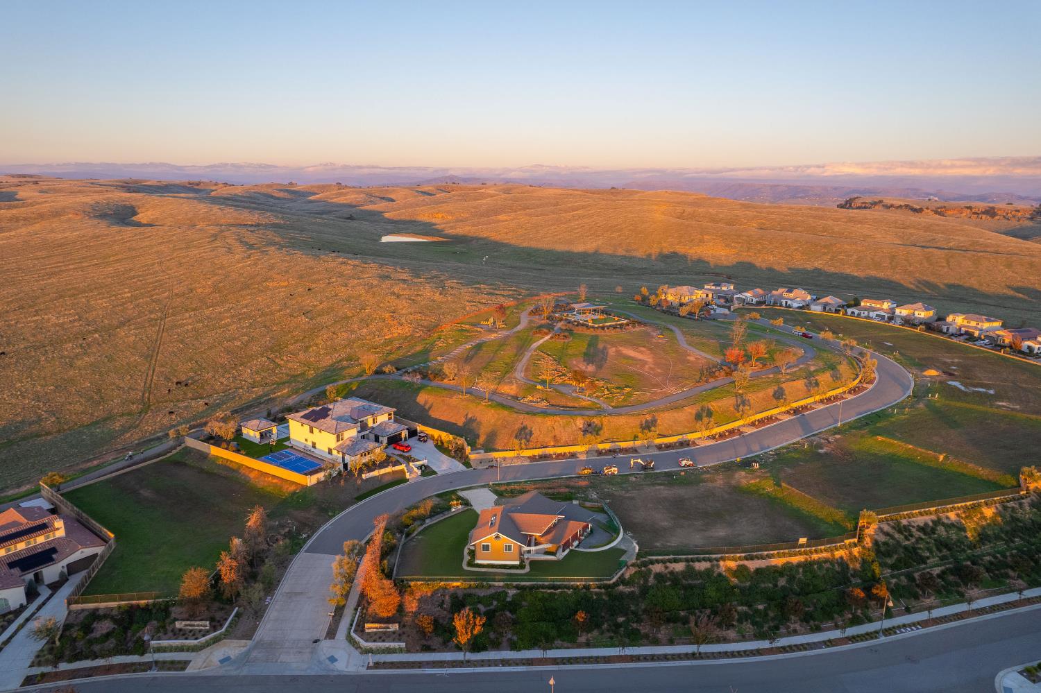 882 Terrace Pl, Madera, CA 93636