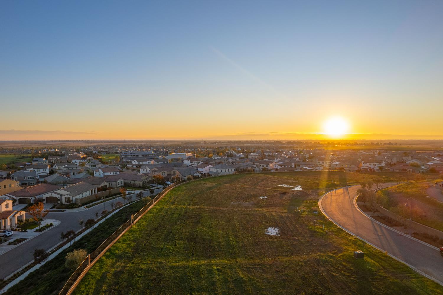 934 Terrace Pl, Madera, CA 93636