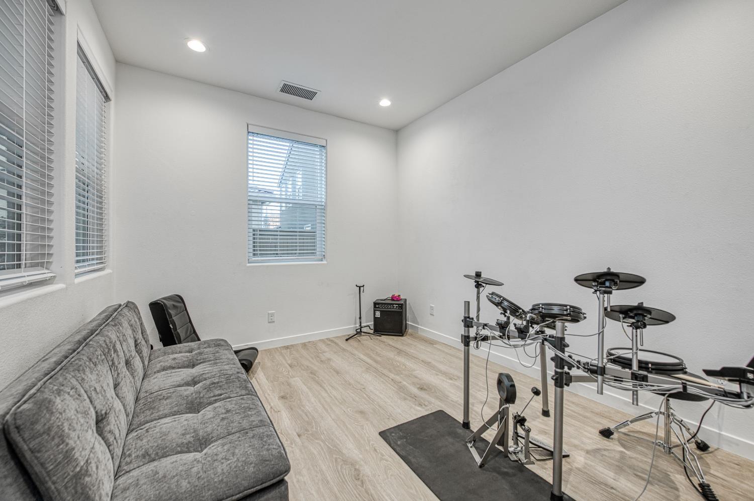 4311 San Miguel Rd, Madera, CA 93636