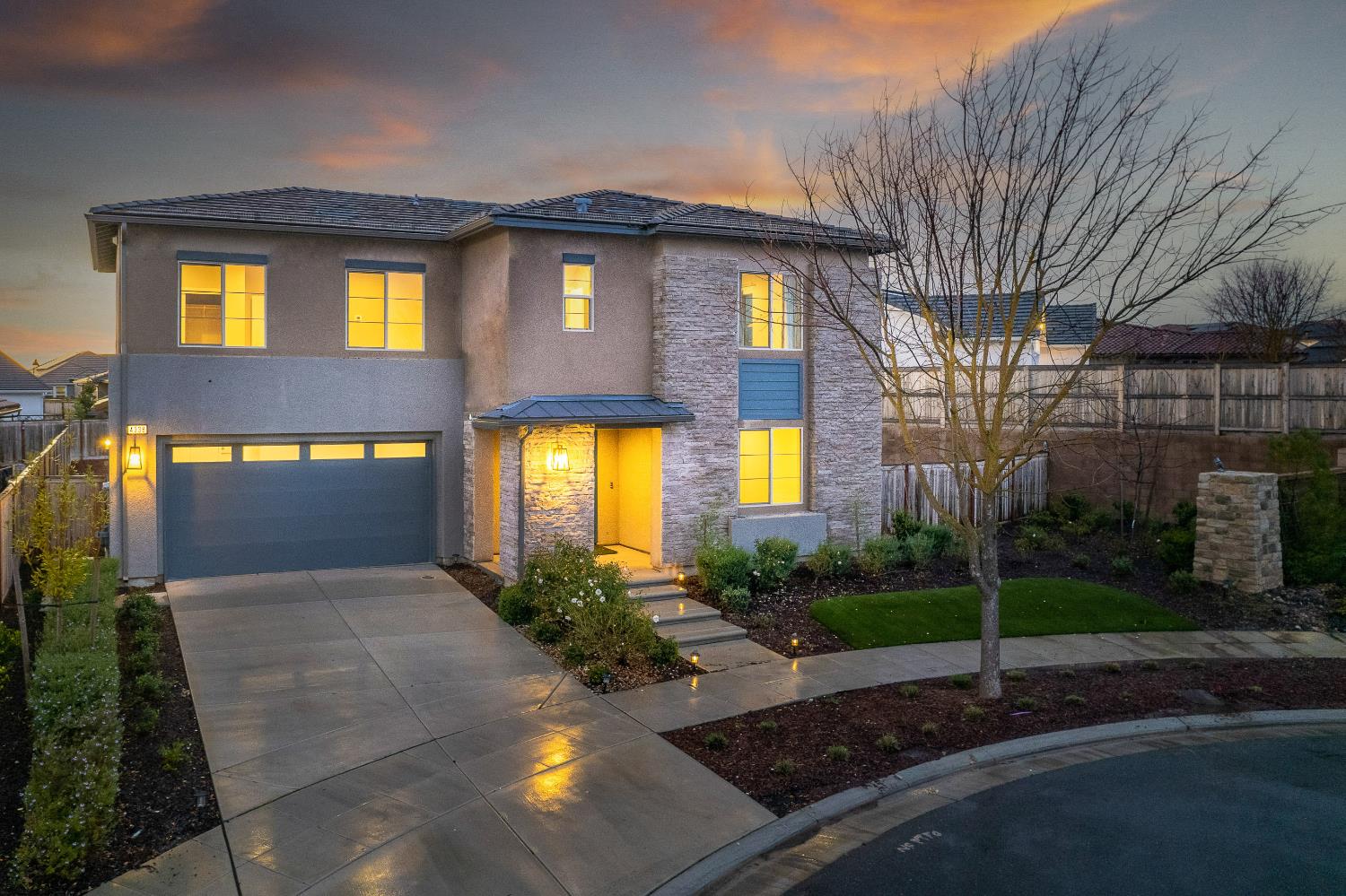 4338 Monarch Pl, Madera, CA 93636