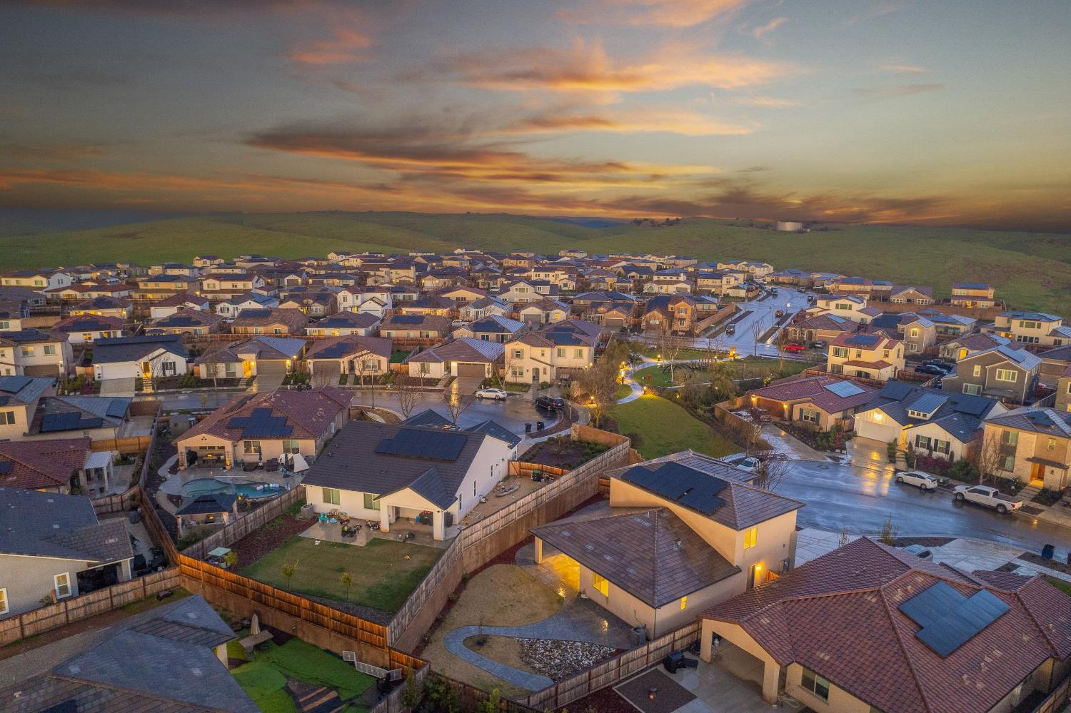 4338 Monarch Pl, Madera, CA 93636