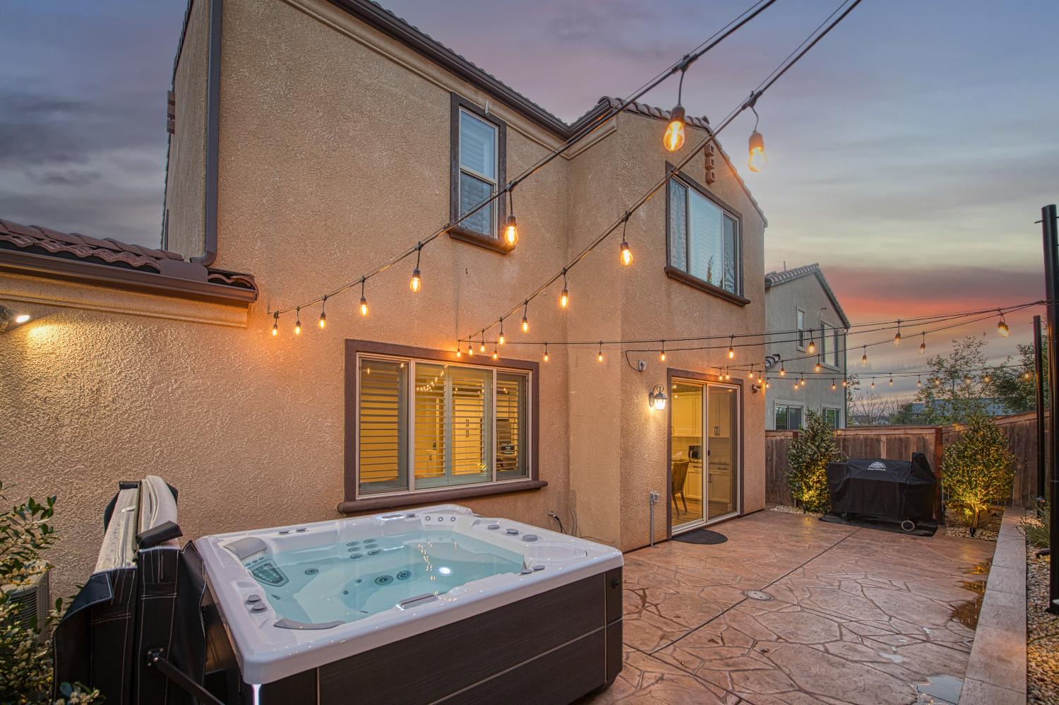 4435 Horizon Dr, Madera, CA 93636