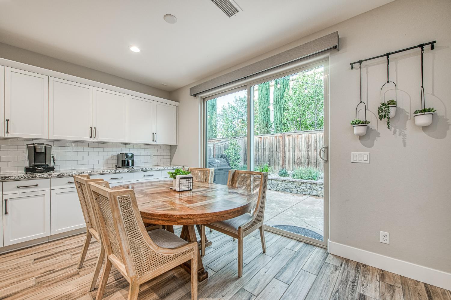 4435 Horizon Dr, Madera, CA 93636