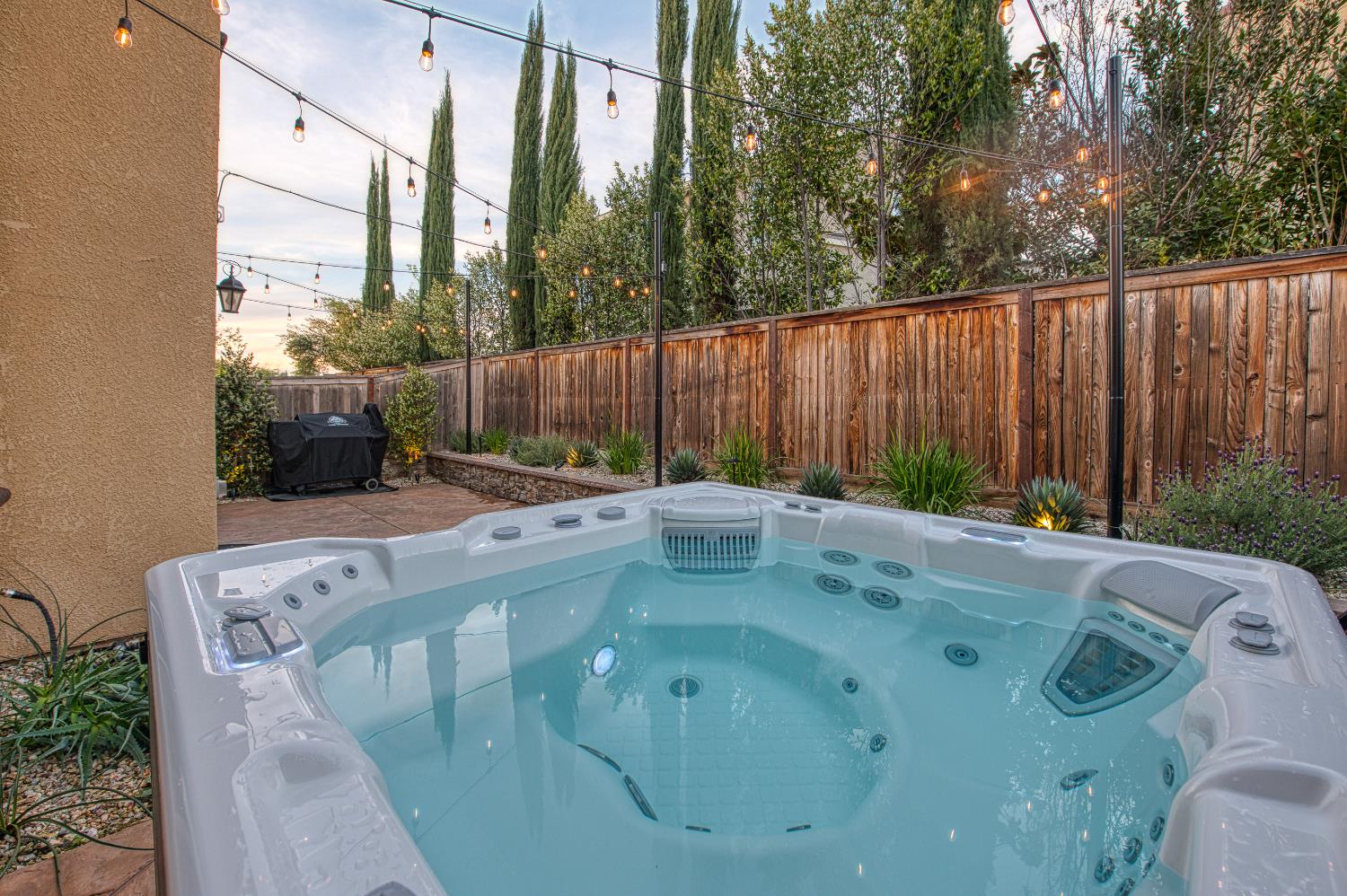 4435 Horizon Dr, Madera, CA 93636