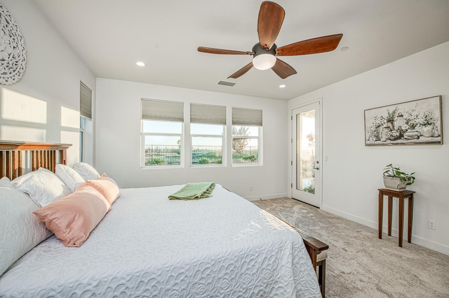 4534 Hillside Rd, Madera, CA 93636