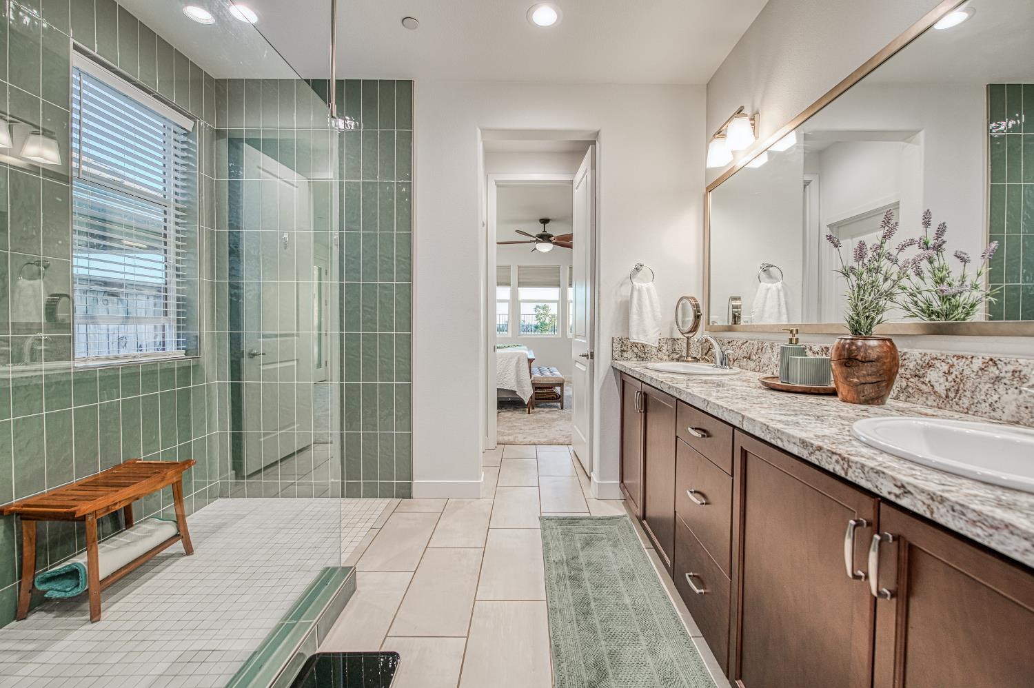 4534 Hillside Rd, Madera, CA 93636