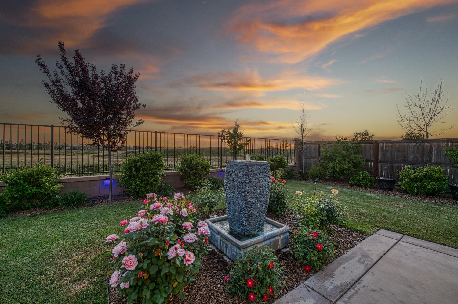 4534 Hillside Rd, Madera, CA 93636