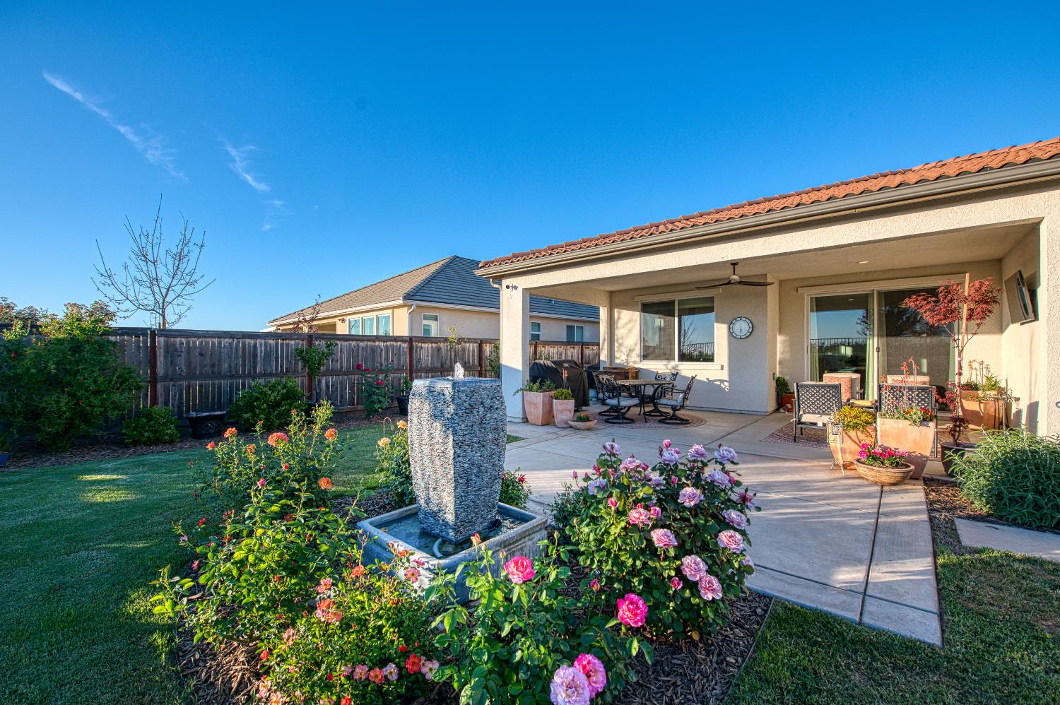 4534 Hillside Rd, Madera, CA 93636