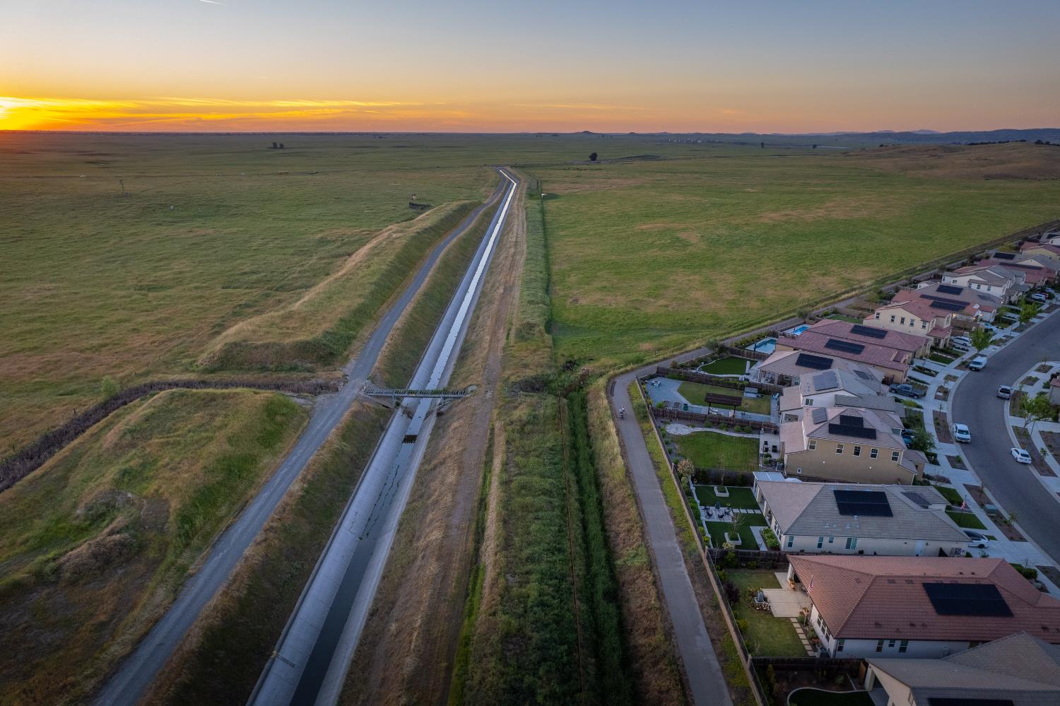 4534 Hillside Rd, Madera, CA 93636