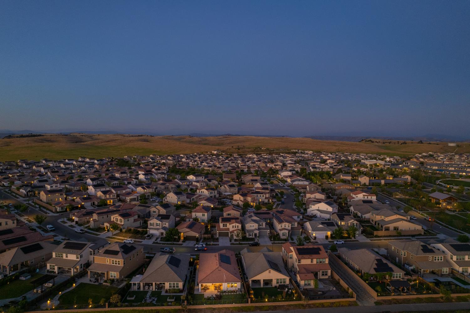 4534 Hillside Rd, Madera, CA 93636