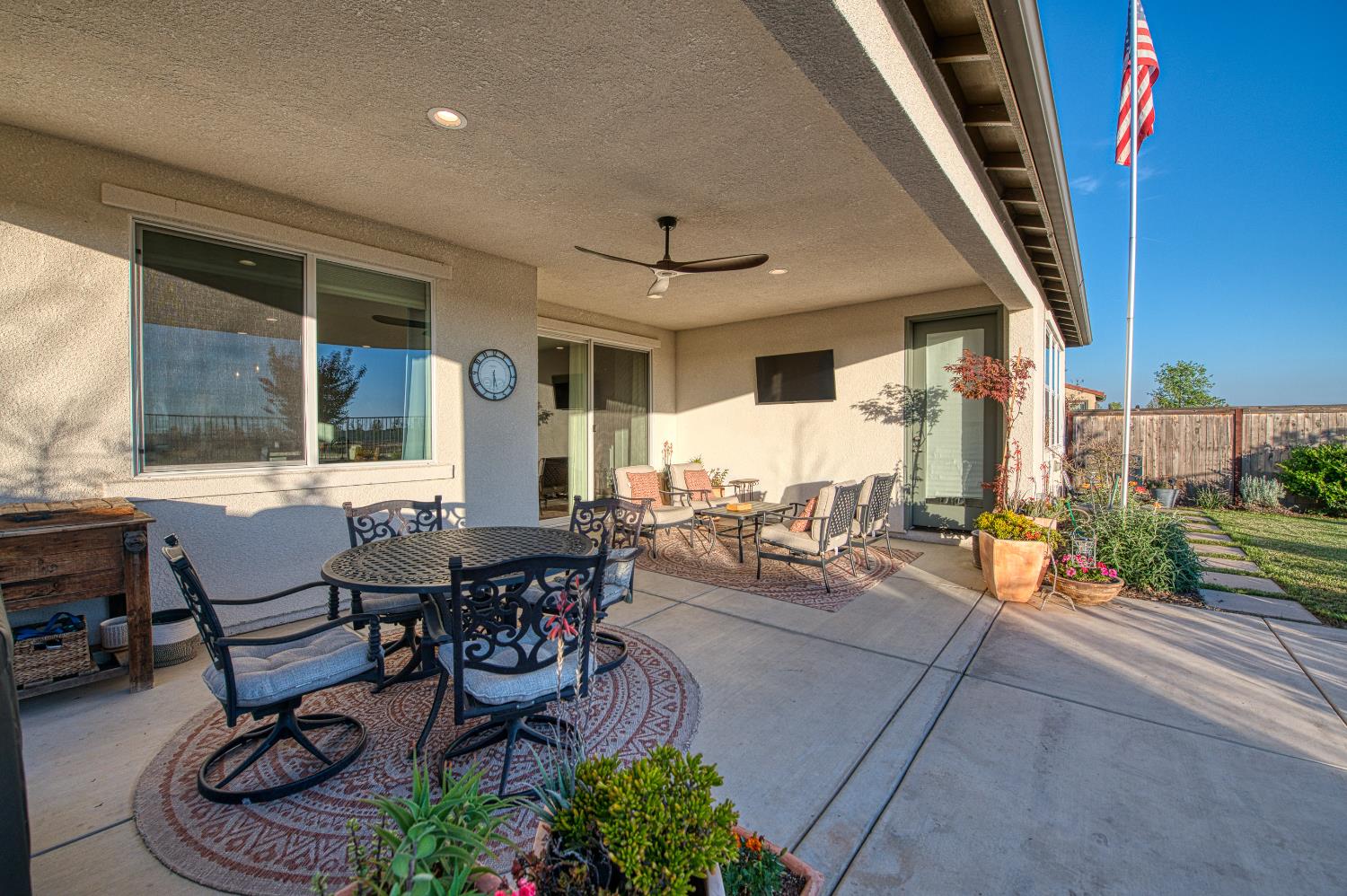 4534 Hillside Rd, Madera, CA 93636