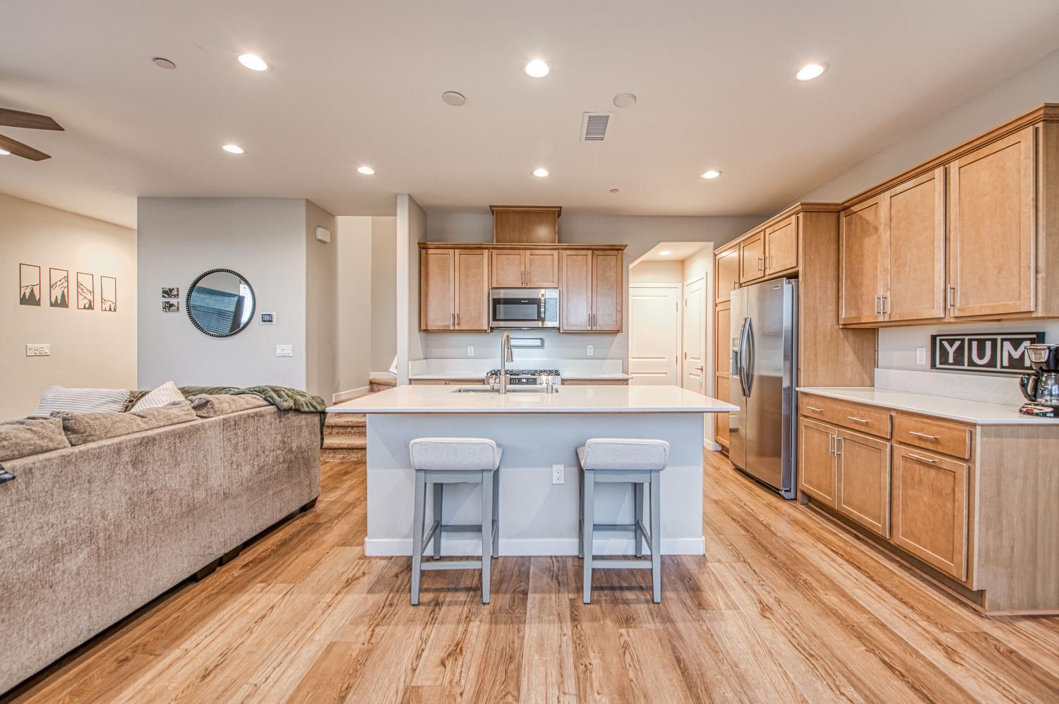 580 Mccaffrey Way, Madera, CA 93636