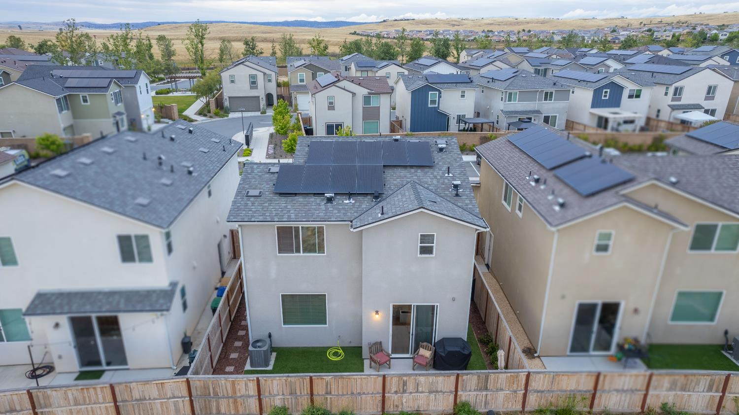 580 Mccaffrey Way, Madera, CA 93636