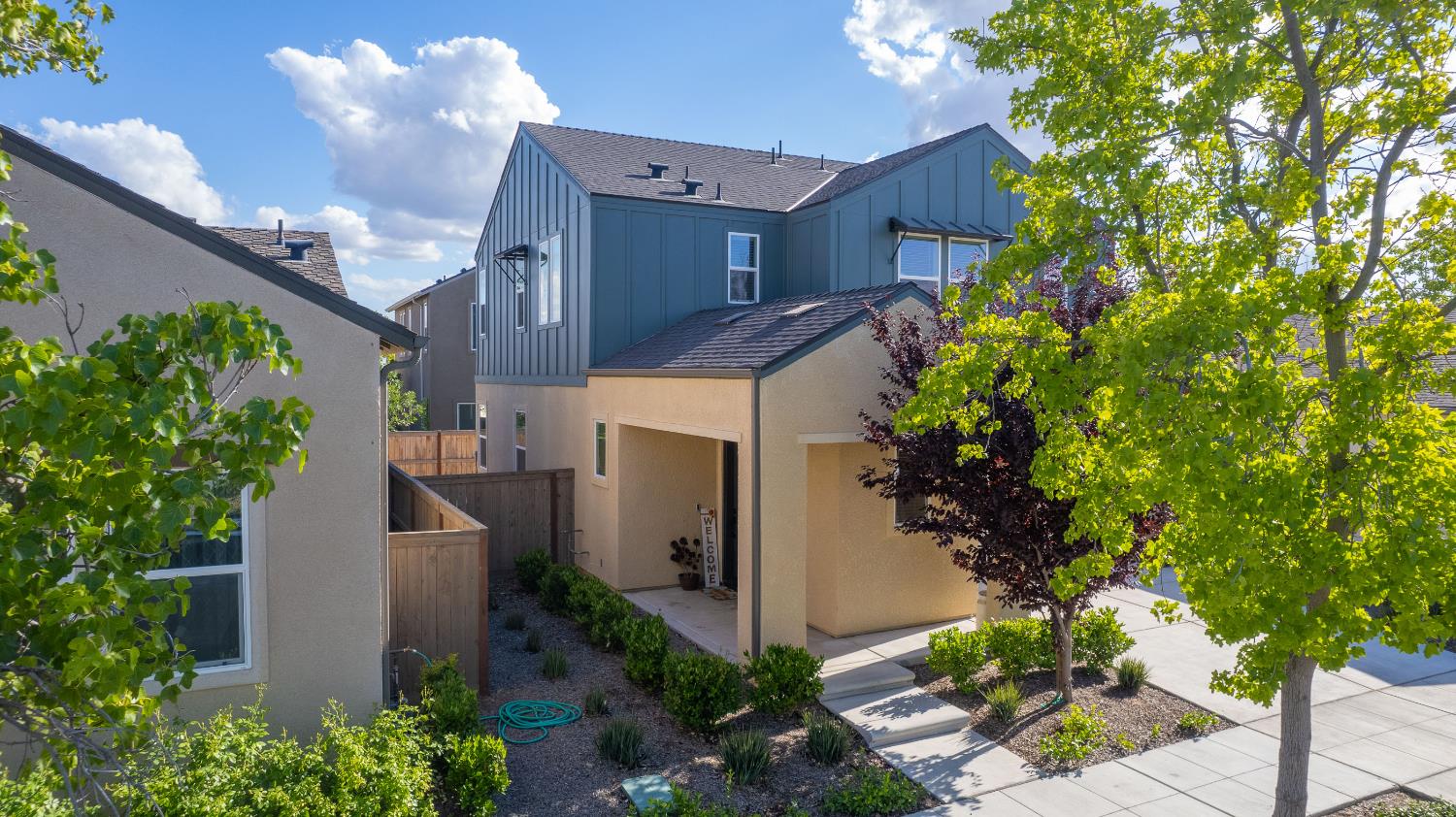 738 Katelyn Ave, Madera, CA 93636