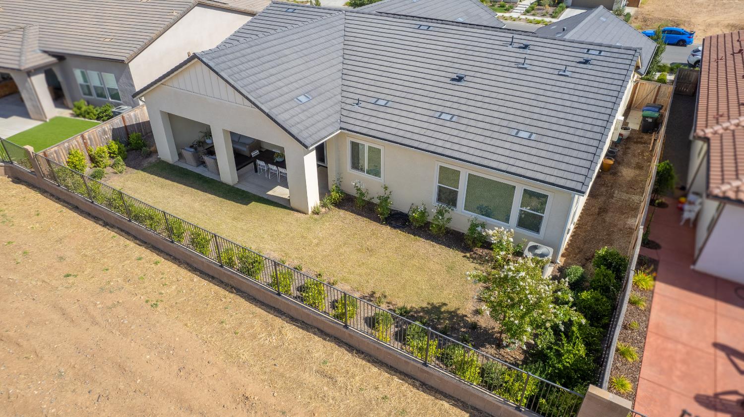 948 Beaver Pond, Madera, CA 93636