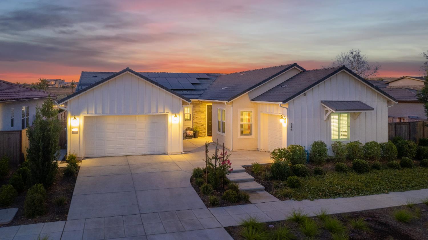 948 Beaver Pond, Madera, CA 93636